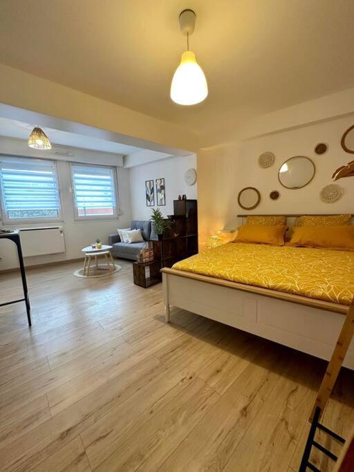 Appartement Neuf Entierement Equipe Proche Centre 아미앵 외부 사진