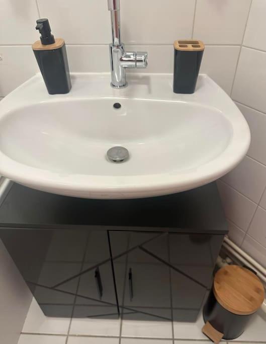 Appartement Neuf Entierement Equipe Proche Centre 아미앵 외부 사진