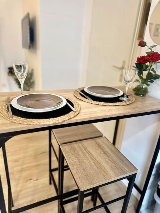 Appartement Neuf Entierement Equipe Proche Centre 아미앵 외부 사진